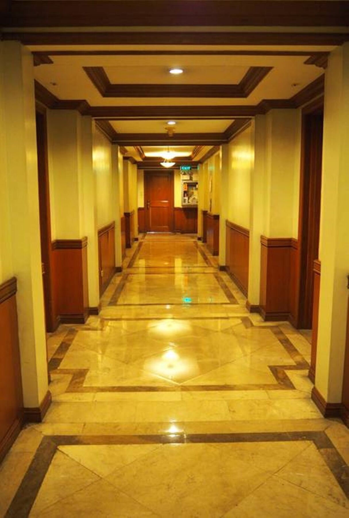 Suites de Marina Manila Exterior foto